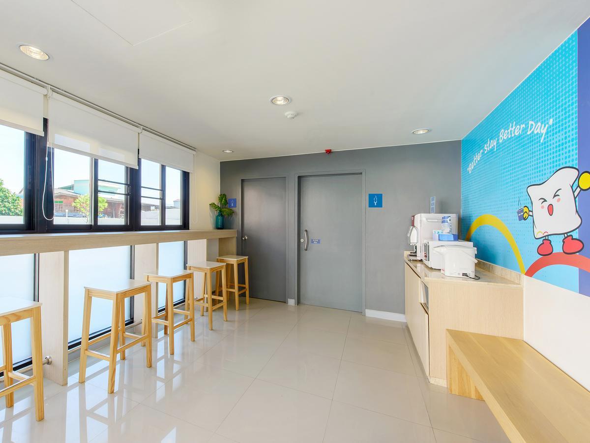 Hop Inn Lampang City Center Екстер'єр фото