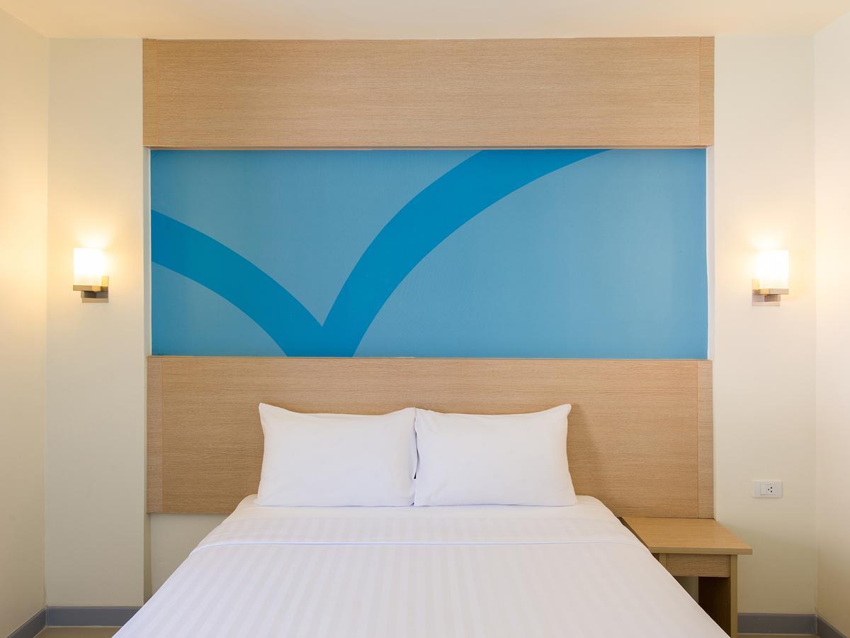 Hop Inn Lampang City Center Екстер'єр фото